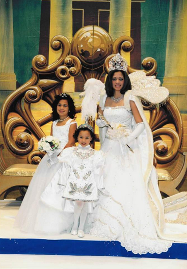 When Brittany was queen, Jessica served as a princess and Lauren a page, making it a rare three-sister bal
