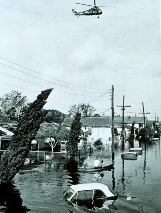 Flooding in the Lower 9th Ward after Hurricane ... Betsy. (Photo: U.S. National Oceanic and Atmospheric Administration)