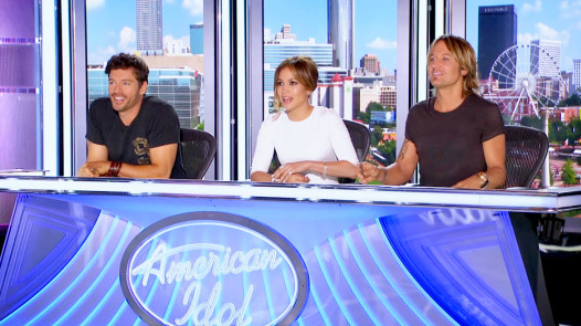 Connick with Jennifor Lopez and Keith Urban on the Idol set