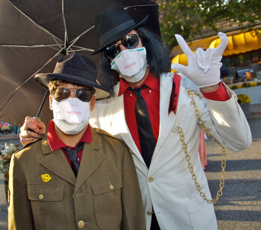 Jake and Clint as Blanket and Michael Jackson on Halloween.