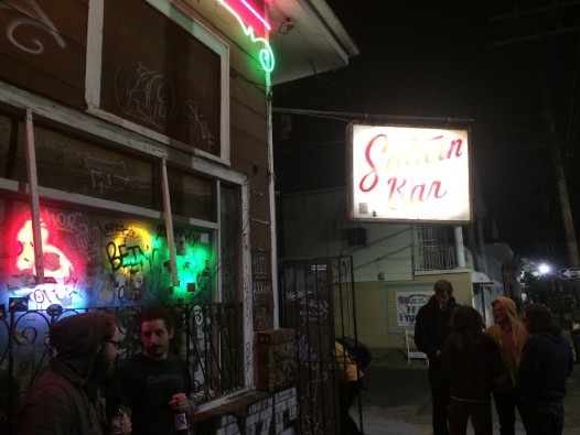 Saturn Bar