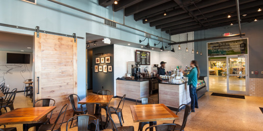 Students get front-of-the-house experience at Liberty's Cafe. (Photo: libertyskitchen.org)
