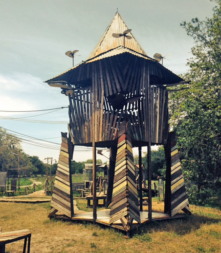 Chateau Poulet, created by artist Andrew Schrock and sound sculptor Klaas Hubner, creates whistles and howls with spinning blades and flexible tubing. (Photo: Renee Peck)