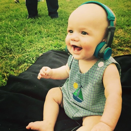 Gettin' a little Keith Urban. (Photo: Renee Peck)