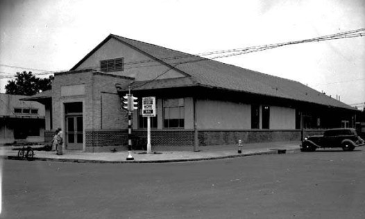 LeBreton_Market_WPA_sign_bike_car